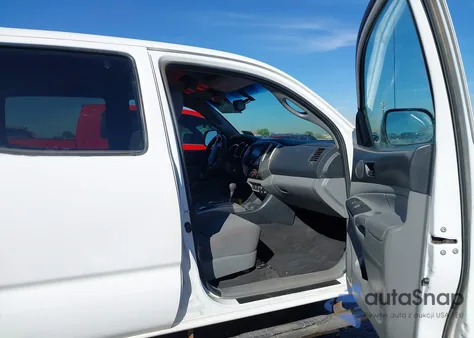 2013 Toyota Tacoma Base V6 from USA, damaged, VIN 3TMLU4EN4DM104796